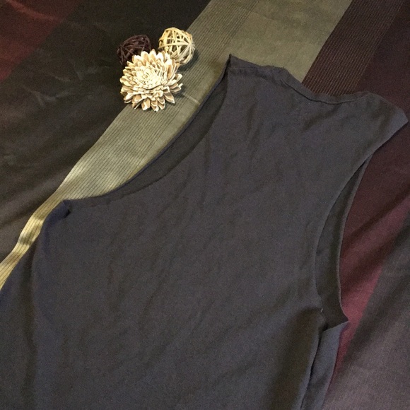 Tank top - Picture 4 of 4